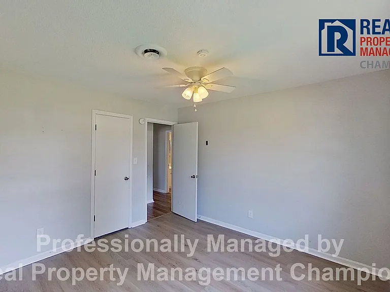 301 Dennis Rd — Photo 13