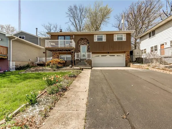 1313 N Lake Shore Dr, Decatur, IL 62526