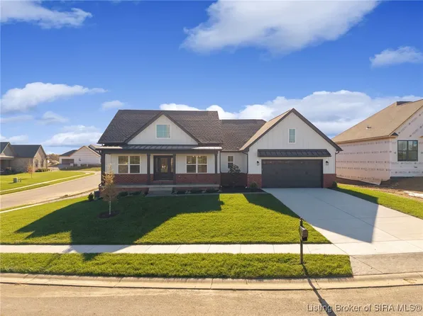 6320 John Wayne Drive #903, Charlestown, IN 47111