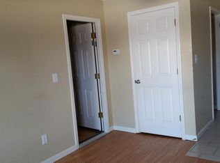 510 N Silver St, Paola, KS 66071