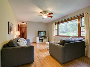 1171 2nd St NW, New Brighton, MN 55112