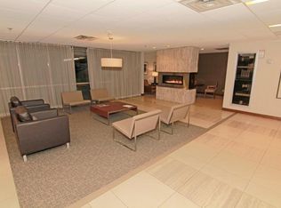 1920 1st St S #D-103, Minneapolis, MN 55454