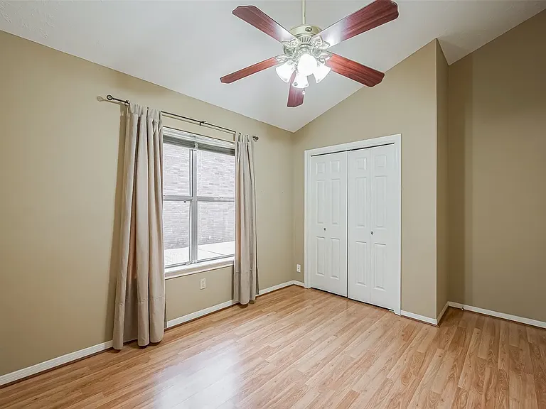 3318 Beech Point Dr — Photo 12