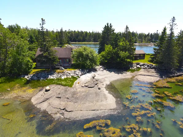 43 Bayberry Point Lane, Brooklin, ME 04616