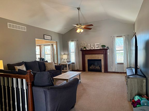 Living Room with gas fireplace