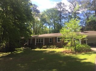 832 Heathwood Cir, Macon, GA 31210