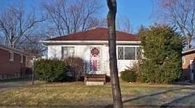 5548 E 141st St photo 1