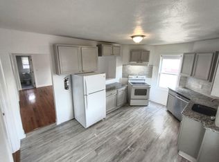 169 Hudson St #1R, Providence, RI 02909