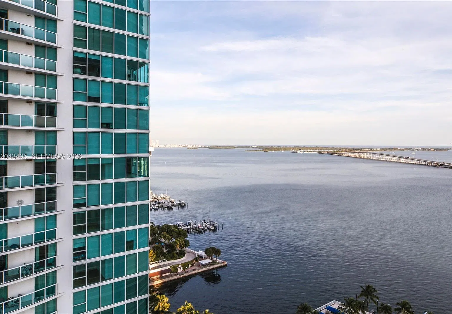 2127 Brickell Ave — Photo 3