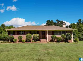 1227 Redwood Rd, Bessemer, AL 35022