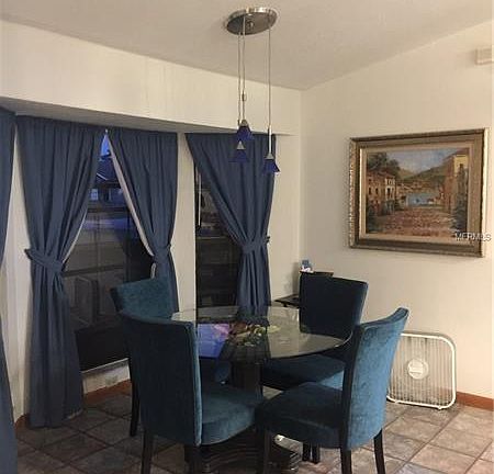 3rd image of 624 Spreading Oak Ave
