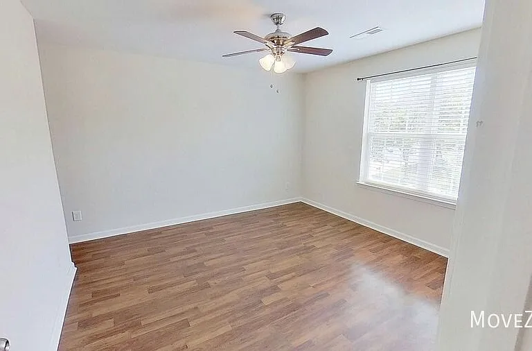 1637 Brownairs Ln — Photo 25