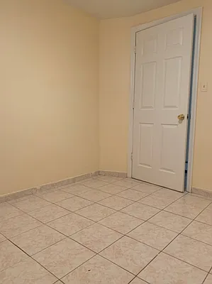 Rented by REALTY QUEST NEW YORK INC | media 8