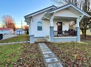 605 E Green St, Waveland, IN 47989