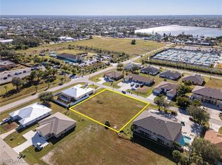 255 SW 3rd Ter, CAPE CORAL, FL 33991