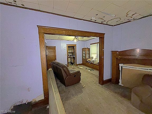 4th image of 1749 Rosedale Ave