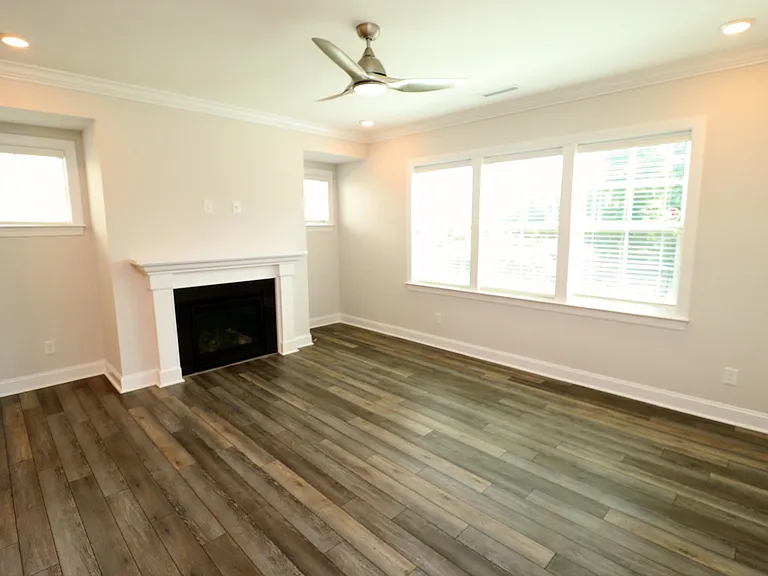 2936 Baronial St — Photo 19