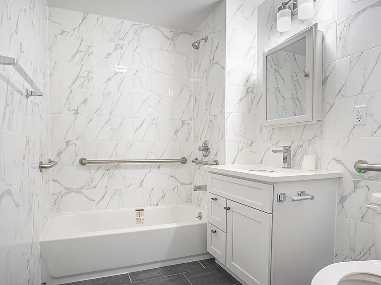 830 Herkimer St #2F — Photo 7
