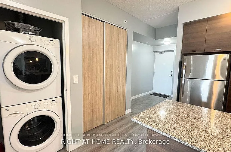 318 Spruce St #507 — Photo 7