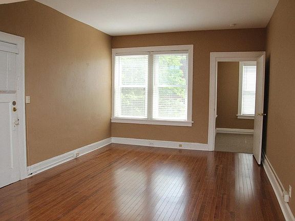 2nd image of 735 Interdrive APT 2S