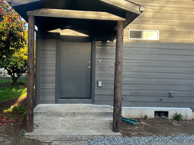 3200 Watson Ave — Photo 4