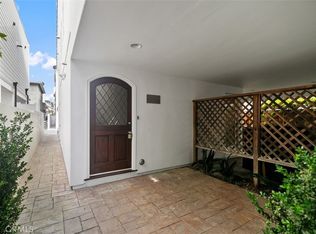 614 Acacia Ave #1-2, Corona Del Mar, CA 92625