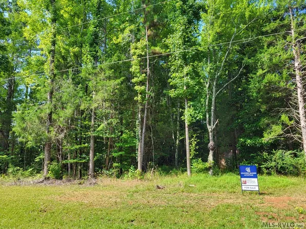 280 Floyd Rd, Brodnax, VA 23920