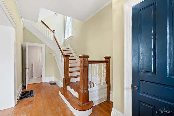3315 Morrison Ave — Photo 2