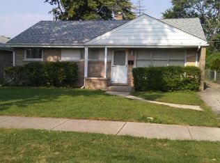 7824 N Octavia Ave, Niles, IL 60714