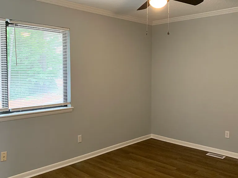 4700 Walden Pond Dr #C — Photo 11