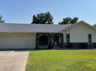 3122 W Wick St, Springfield, MO 65810