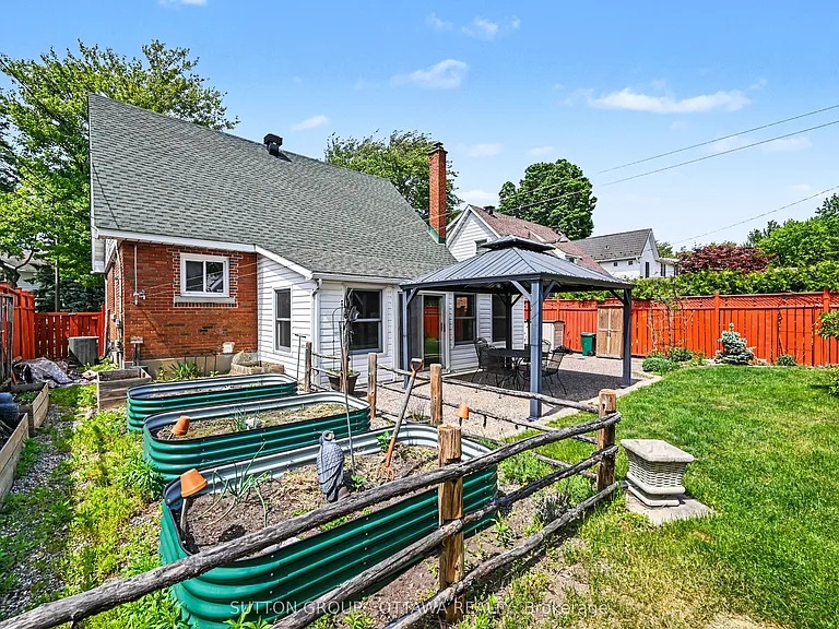 1156 Emperor Ave W — Photo 3