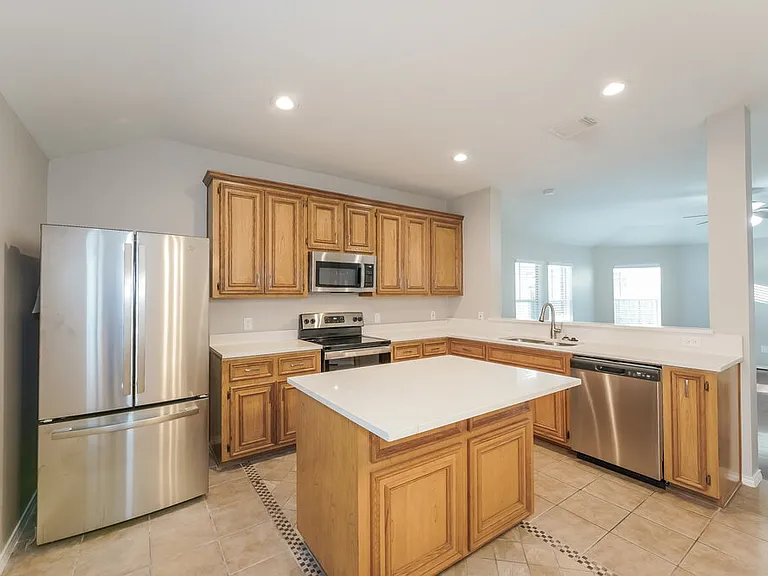 3830 Lake Ballinger Ln — Photo 11