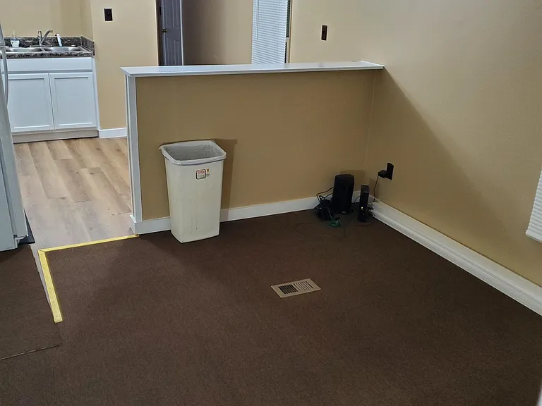 107 Chandler Ave #MANUFACTUR — Photo 10