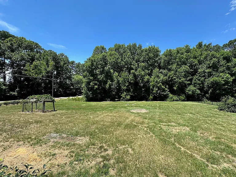 1436 Hopson Downs Ct — Photo 32