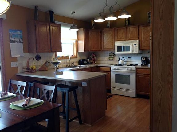 4th image of 825 Springwood Dr SE