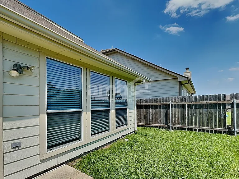 30 Huntington Bend Dr — Photo 21