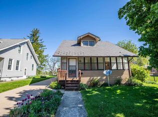306 W Chapel Street, Dodgeville, WI 53533