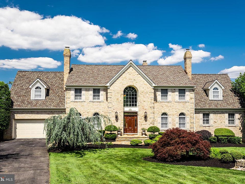 1st image of 5605 Silo Hill Ct