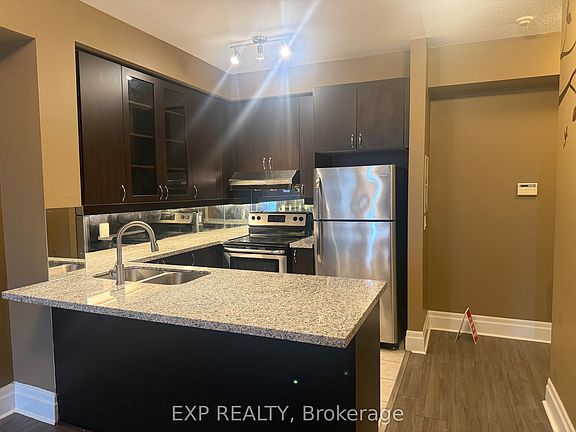 5th image of 151 Upper Duke Cres #1008