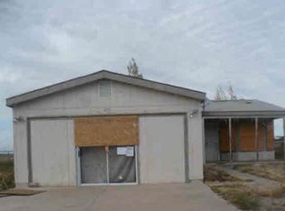 675 Meadowlake Rd, Los Lunas, NM 87031