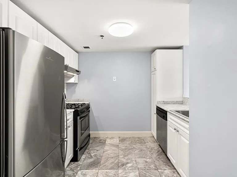 15 N Beacon St #U906 — Photo 5