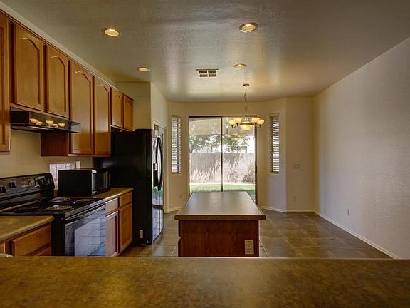 3rd image of 3770 E Stampede Dr