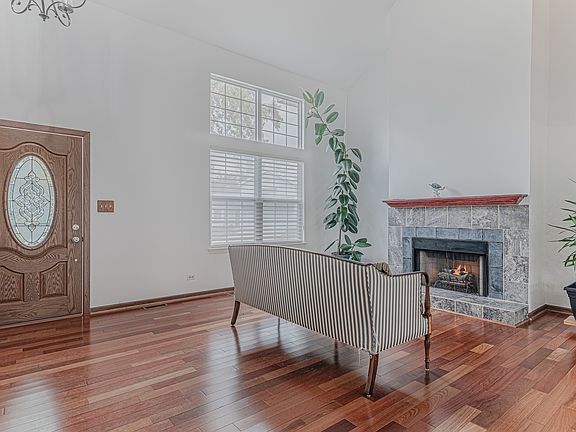 4th image of 458 N Colony Dr