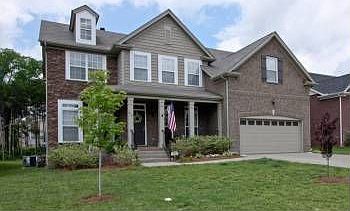 1st image of 825 Cranberry Ln
