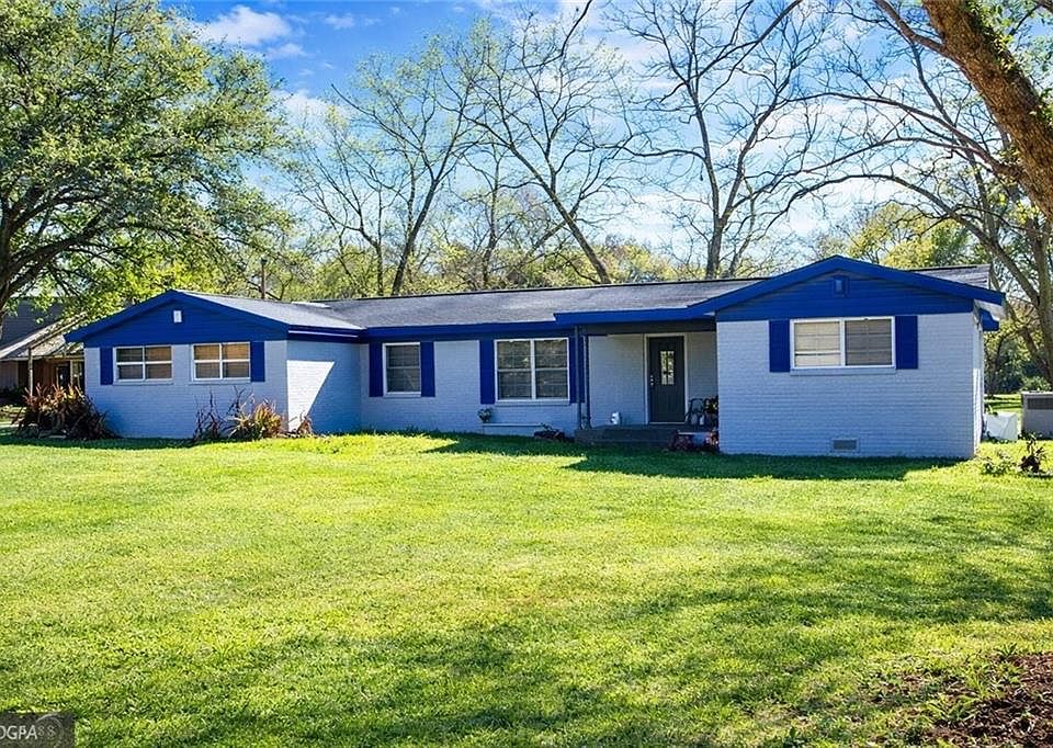 1st image of 3108 Leggett Dr