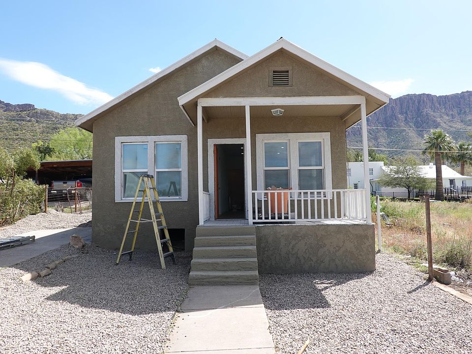 1st image of 210 N Lobb Ave