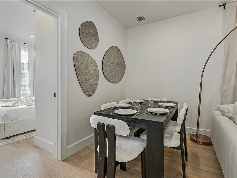 97-99 Zabriskie St #3R — Photo 15
