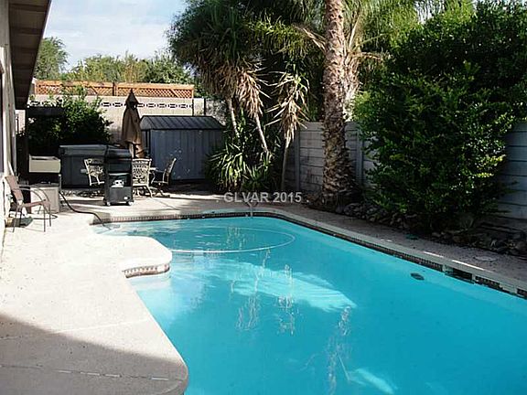4th image of 1513 Mancha Dr