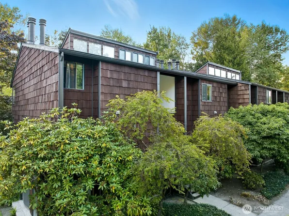 8937 Ravenna Avenue NE, Seattle, WA 98115